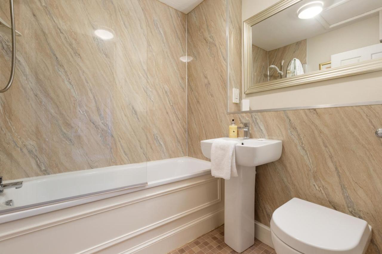 Altido George Square Apartment - Heart Of Old Town/University 爱丁堡 外观 照片